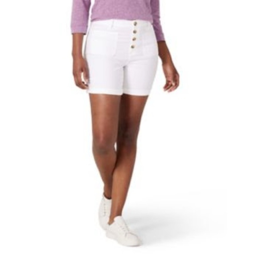 Women's Lee® Legendary Patch Pocket Shorts